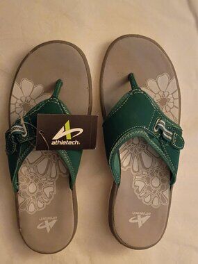 NWT Athletech Womens Ellen Sports Teal Flip Flop Sandals Adjustable Sz 7